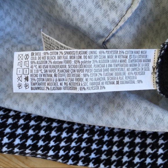 Forever 21 geometric mini skirts  M - Picture 4 of 4